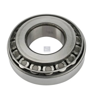 Tapered roller bearing replaces Scania 194050